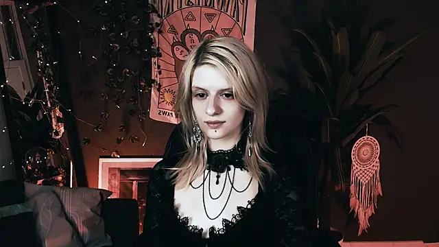 Noah ElmerX online show from 11-10-25, 12:31