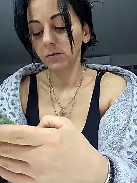 Snapshot of bruneta_sexy23 chatting on 01-19-25, 06:09 bruneta sexy23 online show from 01-19-25, 06:09