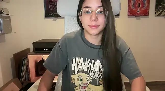 Snapshot of adriana__sosa_ chatting on 01-21-25, 11:55 adriana sosa online show from 01-21-25, 11:55