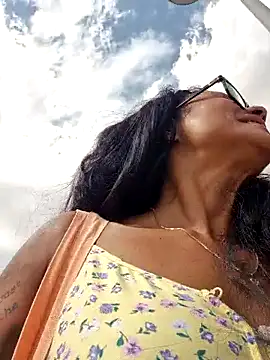 Allana Squirt online show from 09-21-25, 10:50