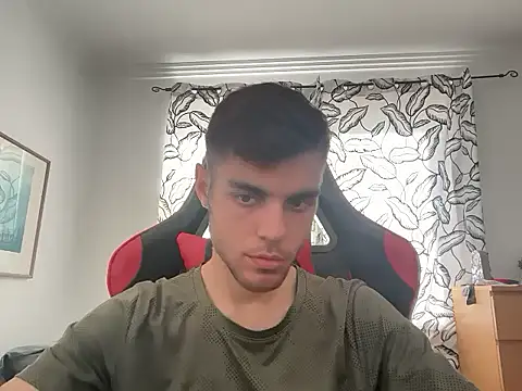 Omarnede online show from 12-23-25, 09:51