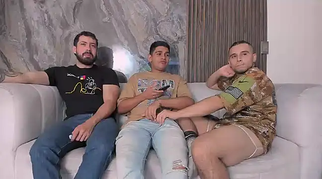 blessmyneighbors2 online show from 12-22-24, 03:11