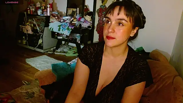 collette beaufoy  online show from 10-14-25, 03:51