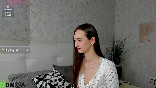 Kelly Powell online show from 10-18-25, 09:10