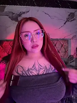 Snapshot of vanesaa_blake chatting on 10-01-25, 02:06 vanesaa blake online show from 10-01-25, 02:06