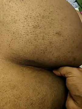 Snapshot of flamingoss chatting on 10-31-25, 09:43 flamingoss online show from 10-31-25, 09:43