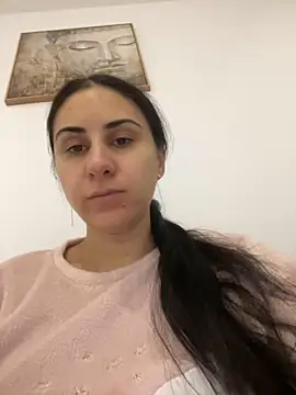 Snapshot of JenniferEdith chatting on 12-02-24, 03:03 JenniferEdith online show from 12-02-24, 03:03