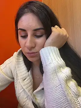 Snapshot of JenniferEdith chatting on 12-16-24, 07:37 JenniferEdith online show from 12-16-24, 07:37