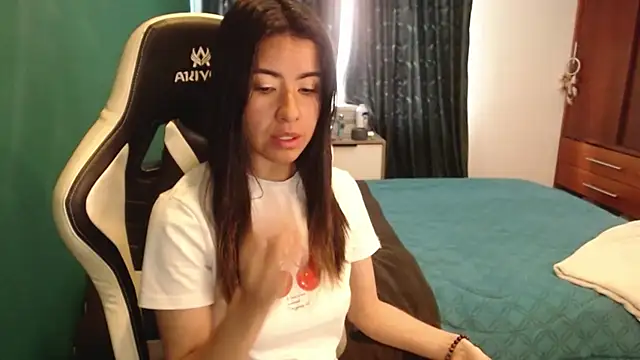 alice middlee online show from 02-25-26, 02:59