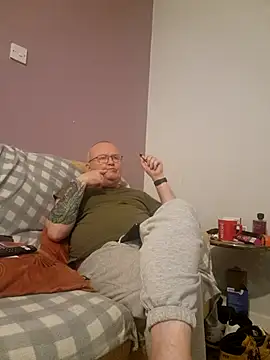 FriendlyDave online show from 02-25-25, 09:24