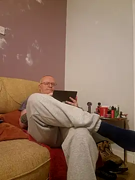 FriendlyDave online show from 03-11-25, 09:37