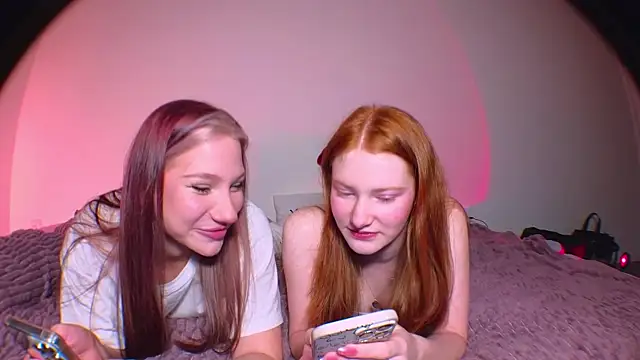 MiaKeler online show from 12-14-24, 08:51