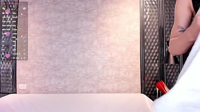 Jiggly   online show from 10-17-25, 09:50