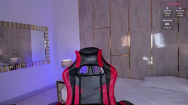 Jiggly   online show from 03-02-26, 05:08