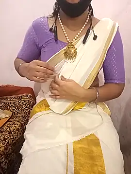 Mallu-Gayathri Arun online show from 10-13-25, 05:18