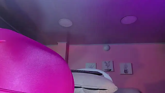 Patty jenkinss  online show from 03-17-25, 03:14