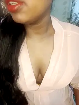 Snapshot of esita_1212 chatting on 03-05-25, 06:12 esita 1212 online show from 03-05-25, 06:12