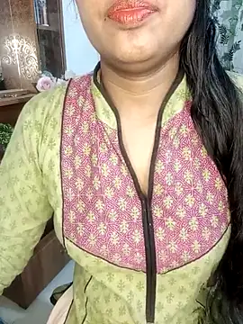 Snapshot of esita_1212 chatting on 03-07-25, 02:23 esita 1212 online show from 03-07-25, 02:23