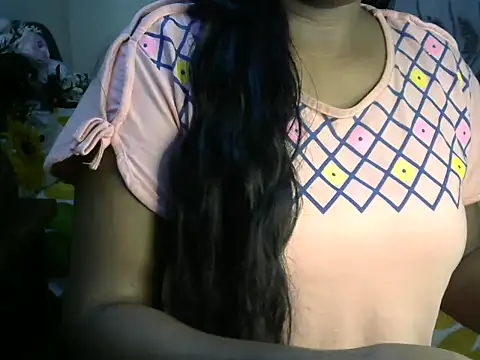 Snapshot of esita_1212 chatting on 03-13-25, 01:29 esita 1212 online show from 03-13-25, 01:29