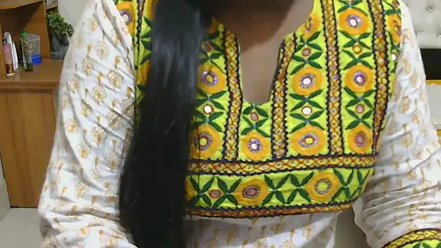 esita 1212 online show from 02-13-26, 02:07