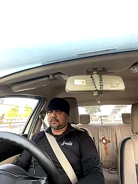 Dick 6inches online show from 10-24-25, 03:36