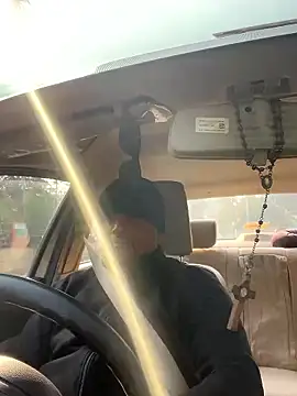 Dick 6inches online show from 01-13-26, 04:40