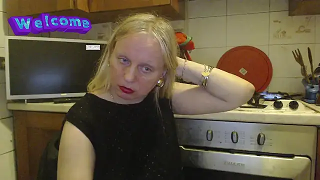 martachatte online show from 02-25-25, 07:03