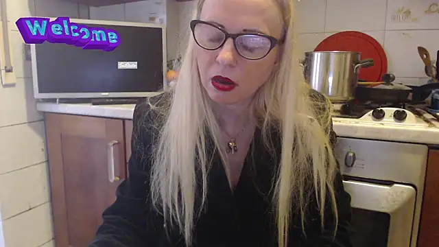 martachatte online show from 02-26-25, 04:35