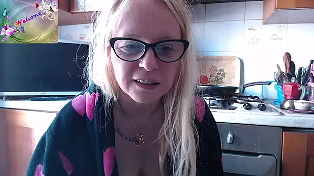 martachatte online show from 09-15-25, 07:30