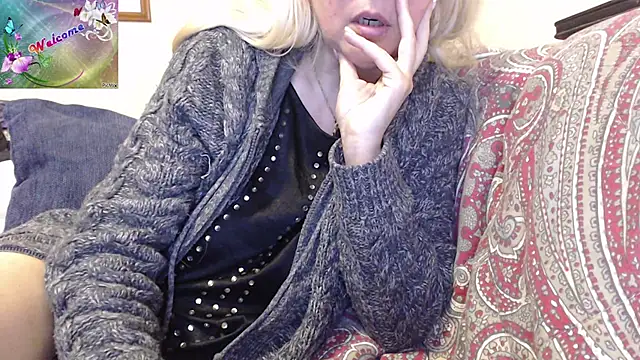 martachatte online show from 10-16-25, 07:53