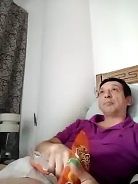 Pacobakan042 online show from 12-15-25, 10:58