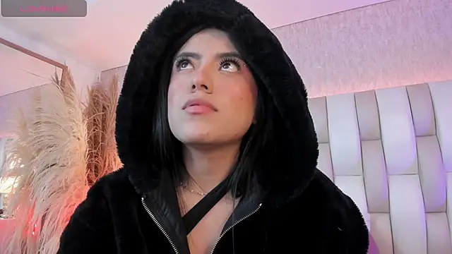 Rebeca jones online show from 02-11-26, 12:43