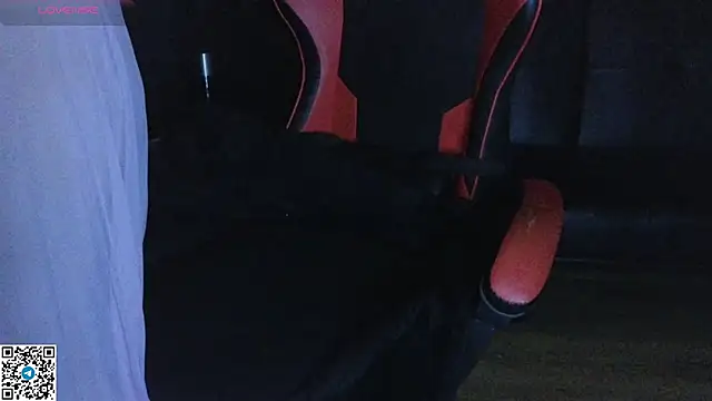 Mia G0ld online show from 11-08-25, 05:01