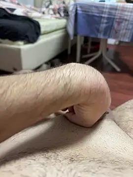 strange6696 online show from 11-05-25, 01:33