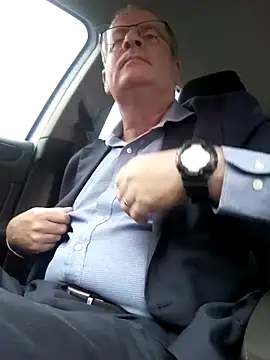 stiffandlubedxh online show from 12-11-24, 09:01