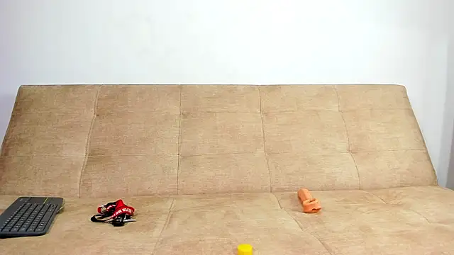 Snapshot of reactive_sex chatting on 11-23-25, 01:16 reactive sex online show from 11-23-25, 01:16