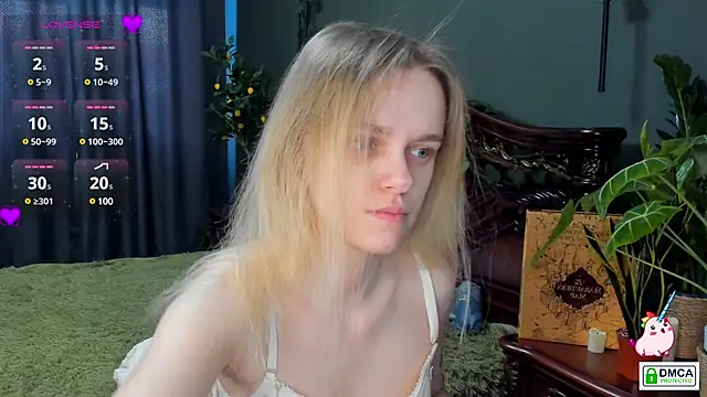 lady bellaa online show from 12-04-24, 09:29