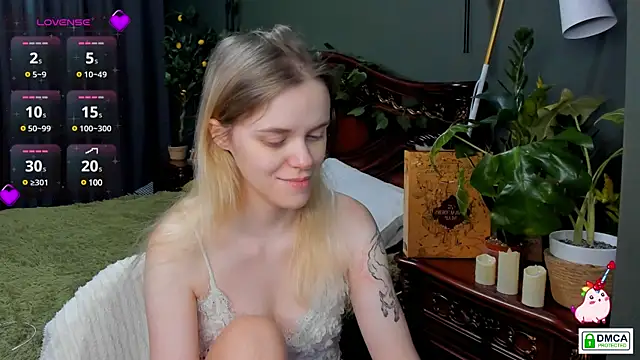 lady bellaa online show from 12-12-24, 06:03