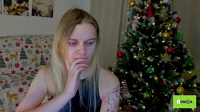 lady bellaa online show from 01-01-25, 01:05