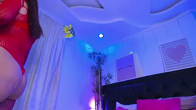 lonely shewolf online show from 01-13-25, 06:59