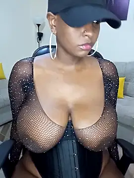 Snapshot of Sexy_panda69 chatting on 01-19-25, 02:49 Sexy panda69 online show from 01-19-25, 02:49