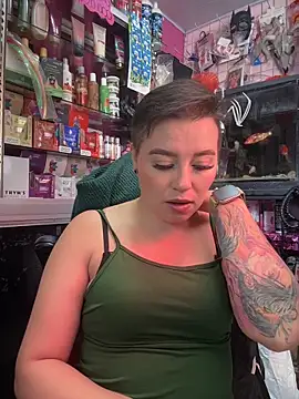 TamySweetness online show from 11-17-25, 04:13