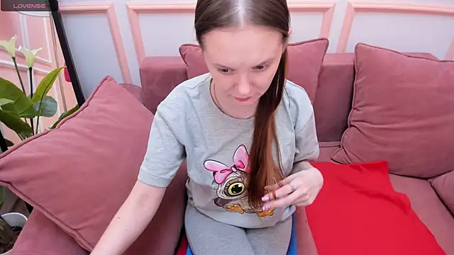 JannaVerdi  online show from 01-31-25, 06:46