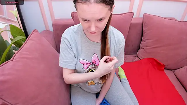 JannaVerdi  online show from 02-06-25, 06:51