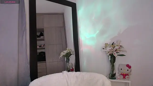 cristal sexybody online show from 02-18-25, 04:26