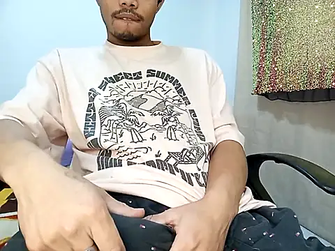 danidiazto2023 online show from 03-22-25, 09:42