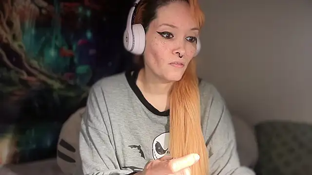 Snapshot of FRRANNKIE chatting on 02-18-26, 05:47 FRRANNKIE online show from 02-18-26, 05:47