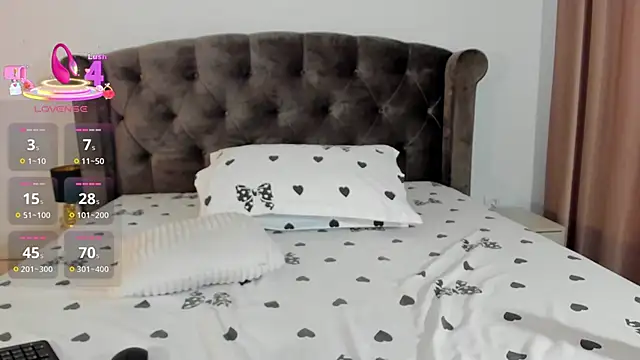 Kailynn Moenn online show from 09-20-25, 02:29