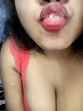 Hotlisa online show from 02-18-25, 03:31