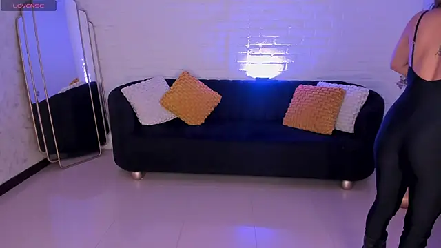 BiancaPierce online show from 09-15-25, 12:05